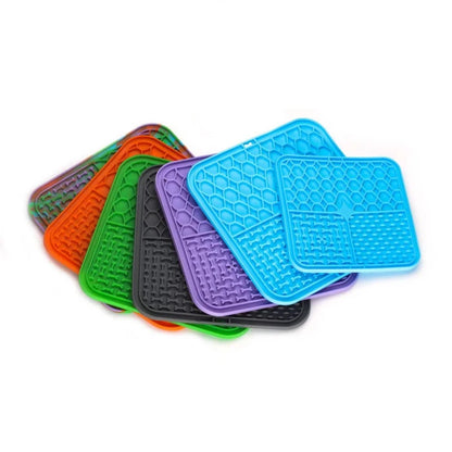 The Calm Kennel Silicone Lick Mat — Anti-Choke Slow Feeder for Dogs